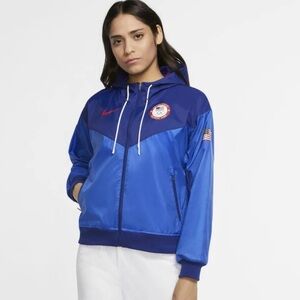 Women’s Nike team USA windbreaker jacket